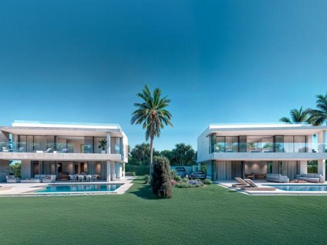 Chalet en venta en Estepona, Estepona East Monte Biarritz