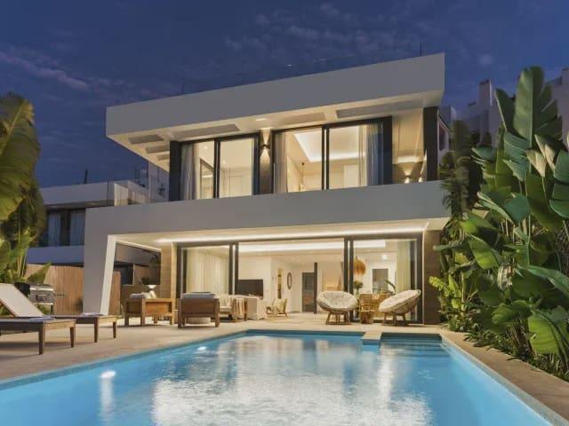 Chalet en venta en Estepona, Málaga Costa del Sol