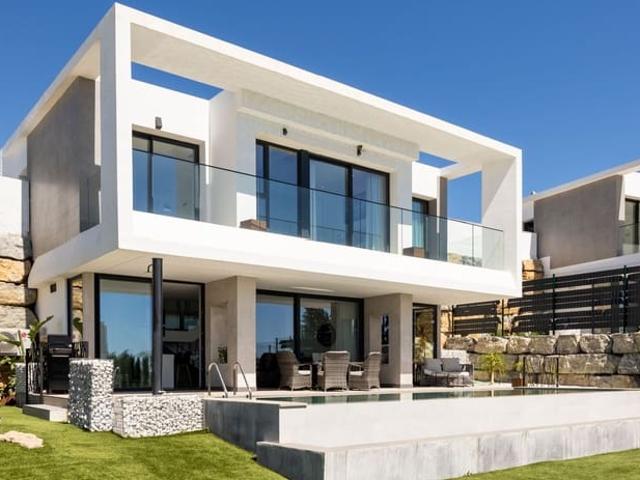 Chalet en venta en Estepona, Málaga Costa del Sol