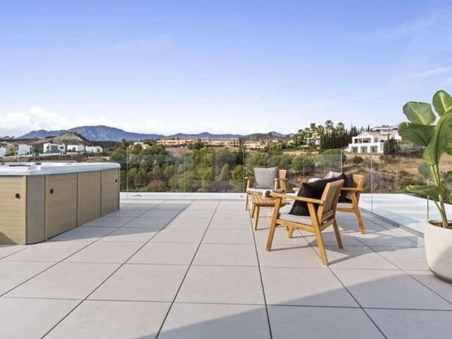 Chalet en venta en Estepona, Málaga Costa del Sol