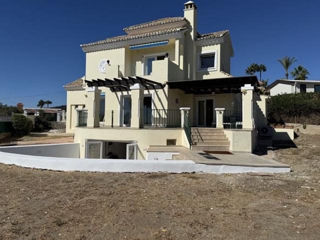 Chalet en venta en Estepona, Málaga Costa del Sol