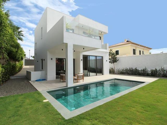 Chalet en venta en Estepona, Málaga Costa del Sol