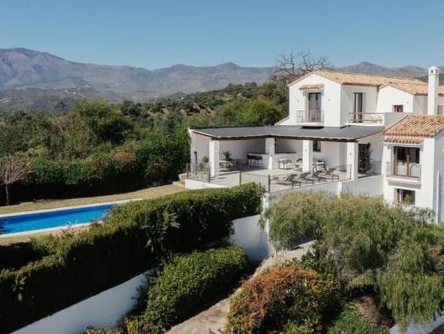 Chalet en venta en Estepona, Málaga Costa del Sol