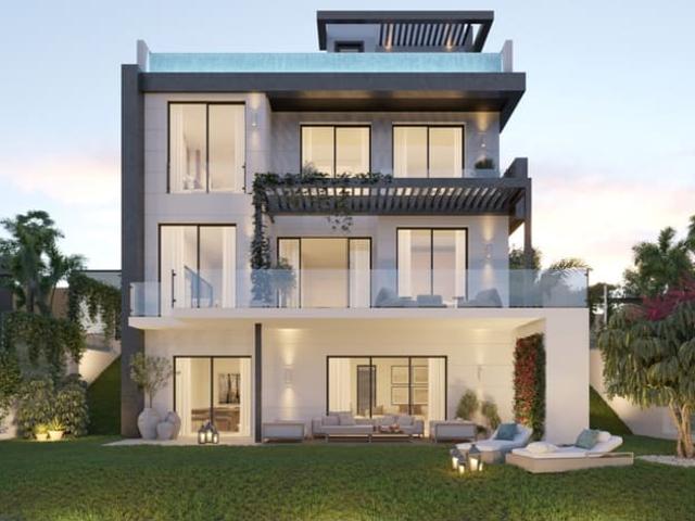 Chalet en venta en Estepona, Málaga Costa del Sol