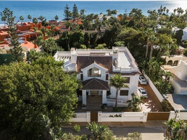Chalet en venta en Estepona, Málaga Costa del Sol