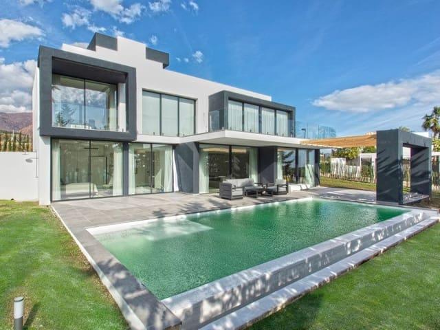 Chalet en venta en Estepona, Málaga Costa del Sol