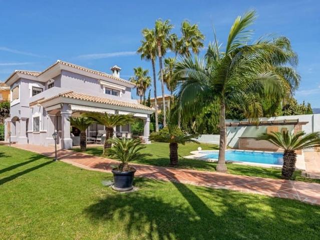 Chalet en venta en Estepona, Málaga Costa del Sol