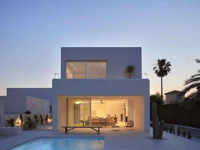 Chalet en venta en Estepona, Málaga Costa del Sol