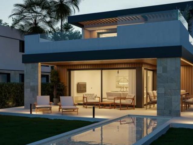 Chalet en Venta en Estepona, Málaga