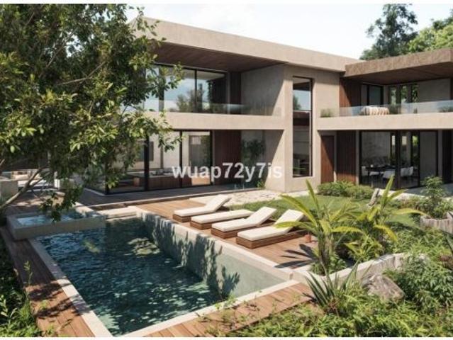 Chalet en Venta en Estepona, Málaga