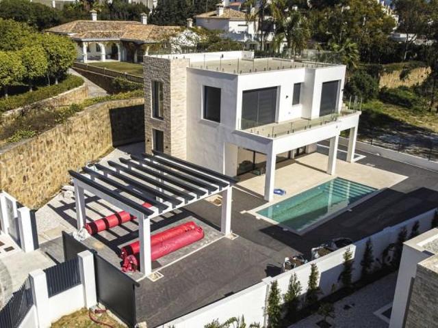 Chalet en venta en Estepona, New Golden Mile