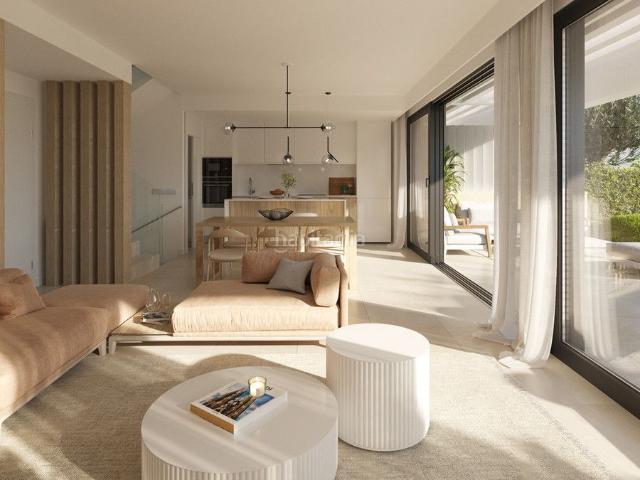 Chalet en venta en Estepona, Nueva Atalaya. Chalets.