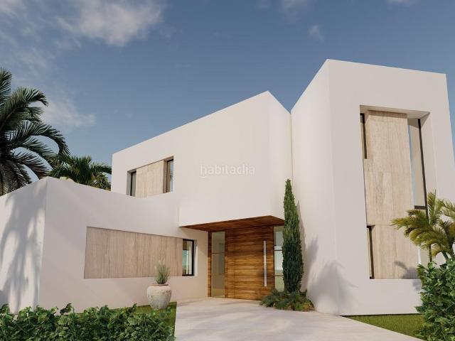 Chalet en venta en Estepona, Valle Romano Golf. Villa de 3 dormitorios y 2 baños con vistas al Mar. Valle Romano Golf, Estepona. Chalets.