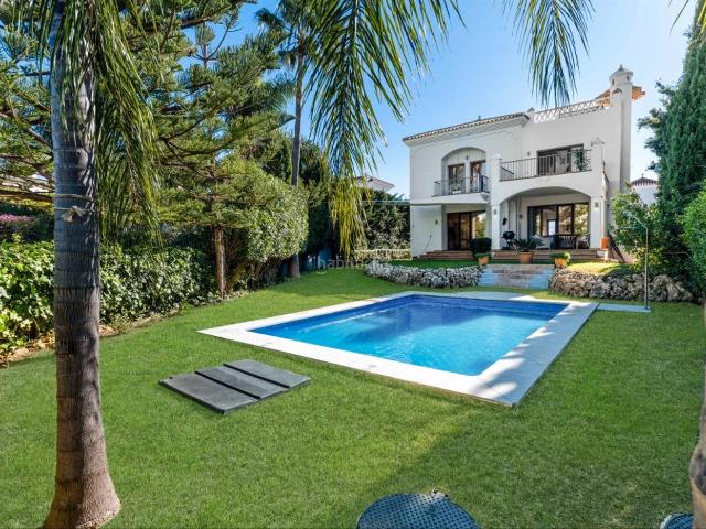 Chalet en venta en Estepona, Villacana Costalita Saladillo. Chalets.