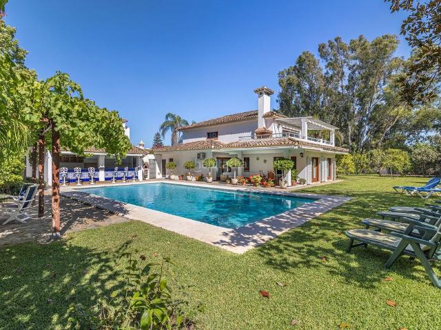 Chalet en venta en Estepona, Villacana Costalita Saladillo. Chalets.