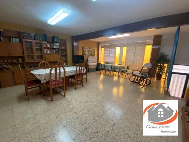 Chalet en venta en Eslida, Castellón