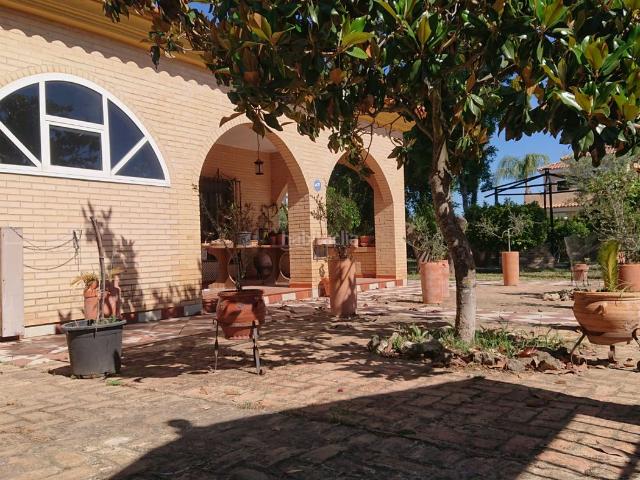 Chalet en venta en Espartinas, Ramal de Espartinas. Chalets.