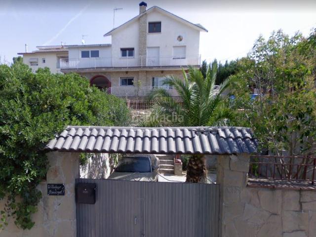 Chalet en venta en Esparreguera, Mas d´en Gall. Solvia Inmobiliaria Chalet independiente Esparreguera. Chalets.