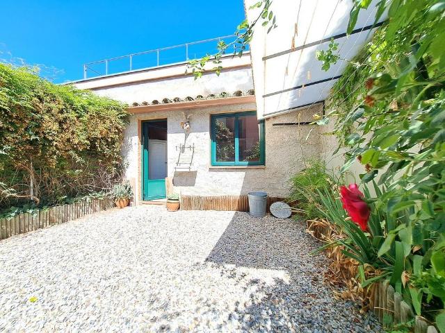 Chalet en venta en Esparreguera, de 290 m² 5 habitaciones por 510.100