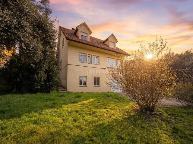 Chalet en venta en Espinar El, Los Ángeles de San Rafael. Chalet independiente parcela 814 m2. Chalets Espinar.