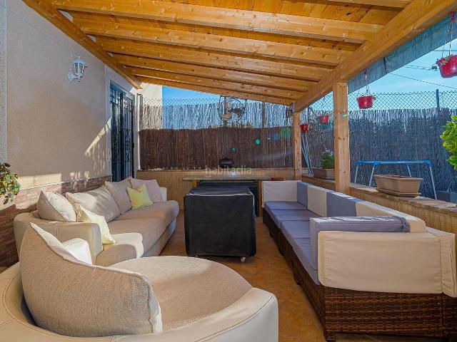 Chalet en venta en Formentera del Segura. CHALET INDEPENDIENTE DE 5 DORMITORIOS CON PISCINA PRIVADA ZONA FORMENTERA DEL SEGURA. Chalets Formentera del.