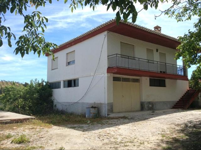Chalet en venta en Fornes. Solvia Inmobiliaria Chalet independiente Arenas del Rey. Chalets.