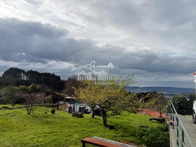 Chalet en venta en Fene. Chalets.