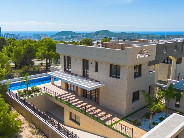 Chalet en venta en Finestrat Alicante