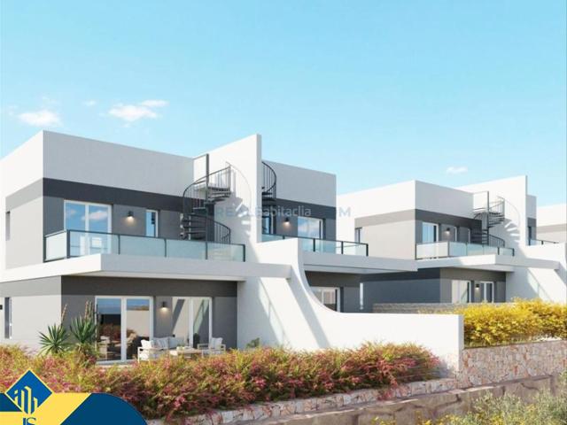 Chalet en venta en Finestrat, Balcón de Finestrat Terra Marina. Casas en construcción con piscina comunitaria, en la provincia de Alicante, en la localidad de Finestrat. 4 habitaciones 157 m².