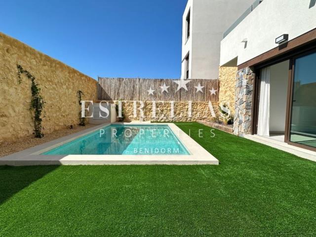 Chalet en venta en Finestrat, Balcón de Finestrat Terra Marina. Chalets.