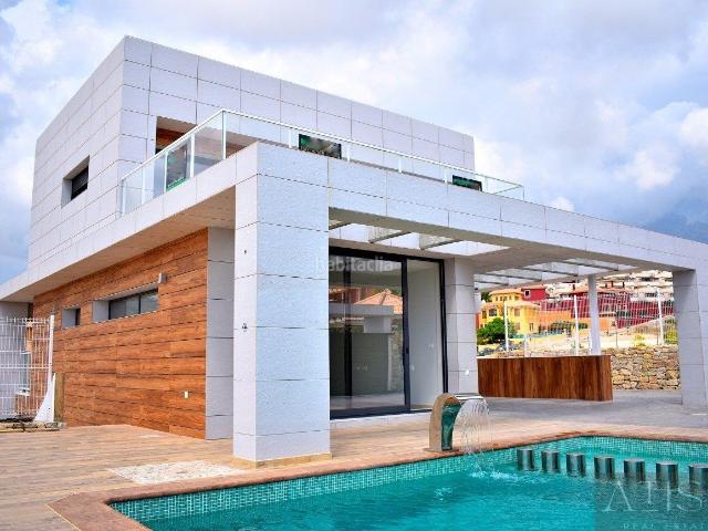 Chalet en venta en Finestrat, Balcón de Finestrat Terra Marina. FinestratVilla. Chalets.