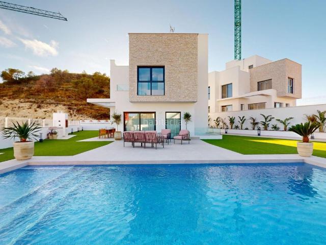 Chalet en venta en Finestrat, Balcón de Finestrat Terra Marina. Villa de lujo en Finestrat. Chalets.