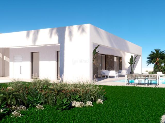 Chalet en venta en Finestrat, Balcón de Finestrat Terra Marina. Villa de 3 dormitorios y 3 baños con piscina y terraza en Finestrat. Chalets.