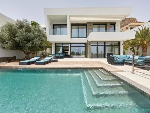 Chalet en venta en Finestrat, Finestrat