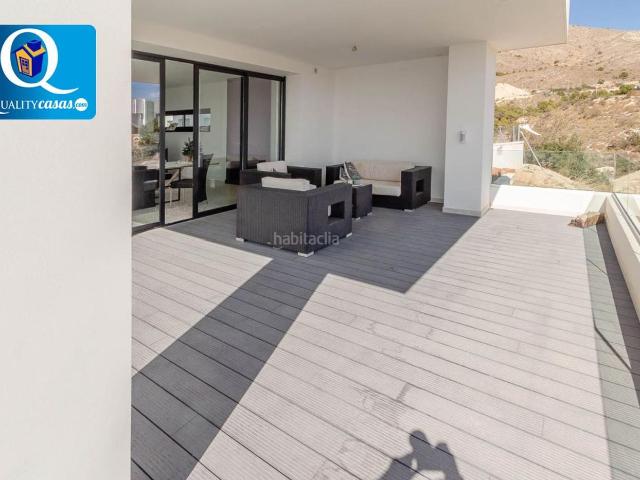 Chalet en venta en Finestrat, Golf Bahía. Chalet en venta en Puig Campana Golf, 5 dormitorios. Chalets.