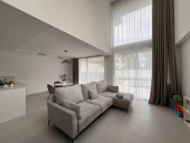 Chalet en venta en Finestrat, Golf Bahía. Chalets.