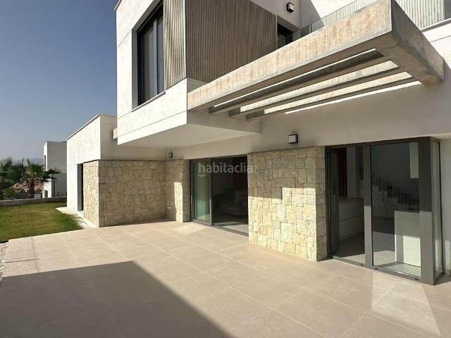 Chalet en venta en Finestrat, Golf Bahía. Chalets.