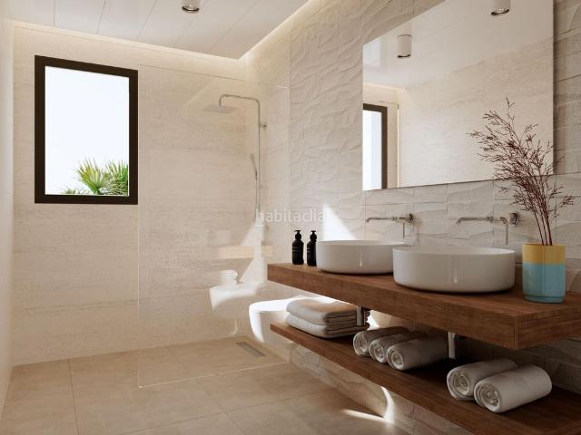 Chalet en venta en Finestrat, Golf Bahía. Chalets.