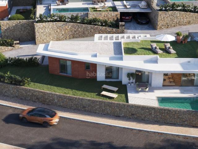 Chalet en venta en Finestrat, Golf Bahía. Chalets.