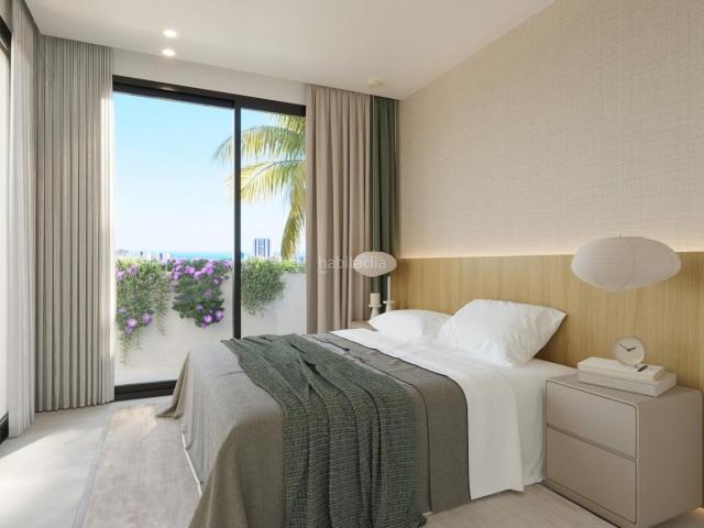Chalet en venta en Finestrat, Golf Bahía. Elegantes villas independientes de obra nueva con piscina privada en Sierra Cortina, Finestrat. Chalets.