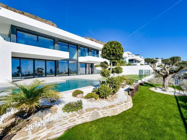 Chalet en venta en Finestrat, Golf Bahía. Villa de lujo con vistas al mar Finestrat. Chalets.