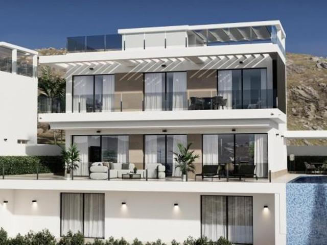 Chalet en venta en Finestrat, Sierra cortina