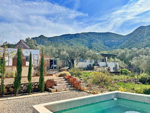 Chalet en venta en Freginals, de 125 m² 3 habitaciones por 186.000