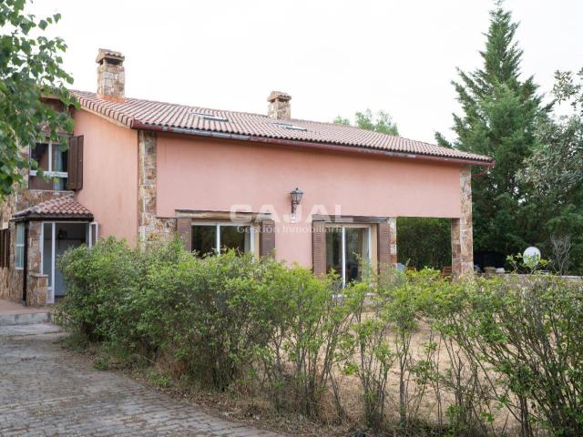 Chalet en venta en Fresno de Cantespino Segovia