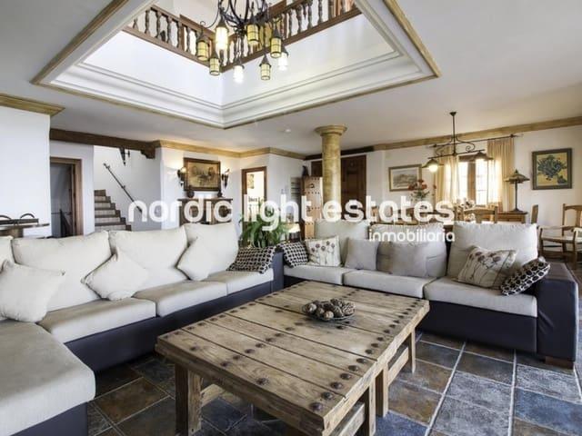 Chalet en venta en Frigiliana, Málaga Costa del Sol