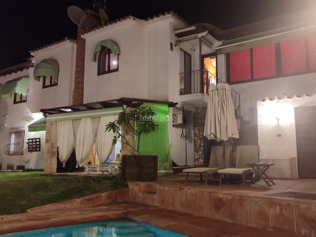 Chalet en venta en Fuengirola, Torreblanca del Sol. Villa con vistas al mar en Torreblanca. Chalets.