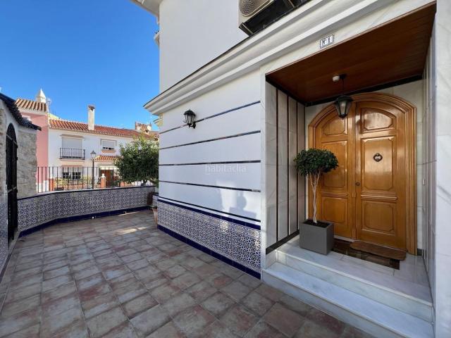 Chalet en venta en Fuengirola, Castillo Sohail Myramar. CASA CHALET EN FUENGIROLA JUNTO A LA PLAZA DE TOROS. Chalets.