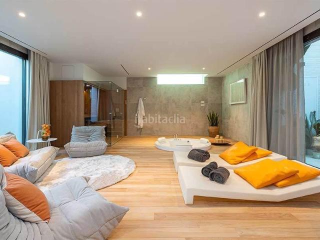 Chalet en venta en Fuengirola, El Higuerón. Villa en La Capellania. Chalets.