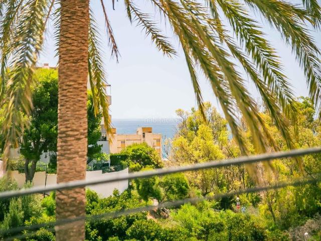 Chalet en venta en Fuengirola, Las Gaviotas Carvajal. Chalets.