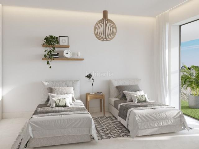 Chalet en venta en Fuengirola, Las Gaviotas Carvajal. Chalets.